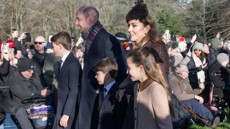 Kate Middleton Stuns in Blazé Milano at Sandringham Christmas Day Service