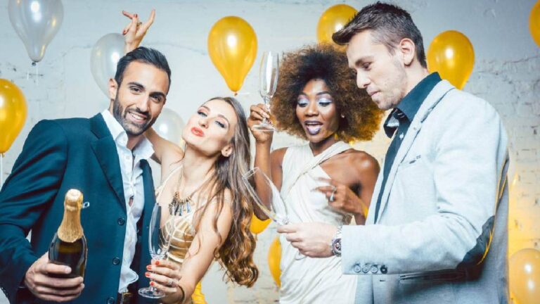 New Year’s Eve as the Ultimate Moment to Dress Up