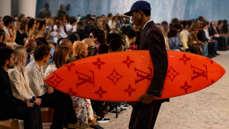 Louis Vuitton Turns the Runway Into a Luxury Beach Escape